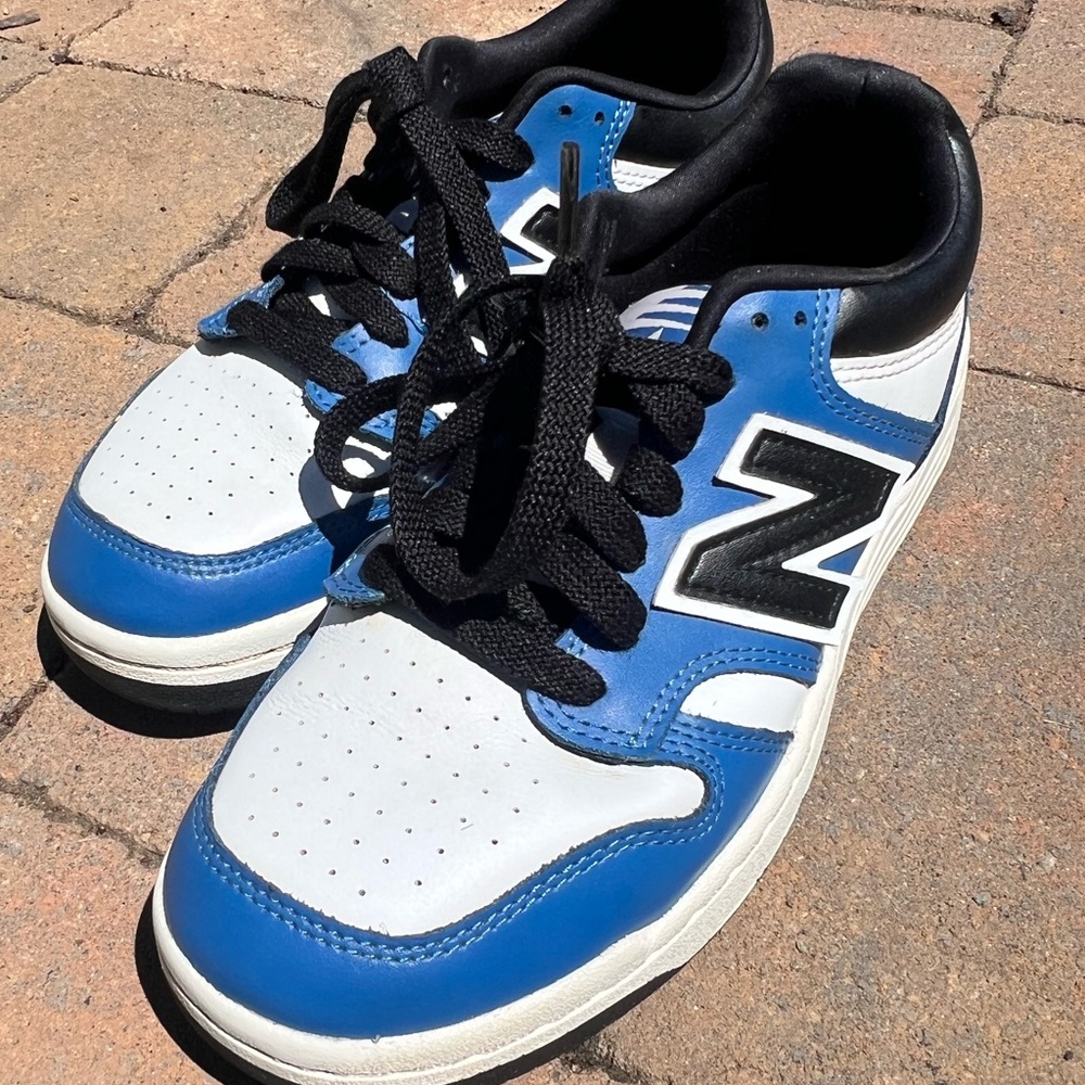 New Balance 480 Kids Blue, White & Black Low-Top Sneakers
